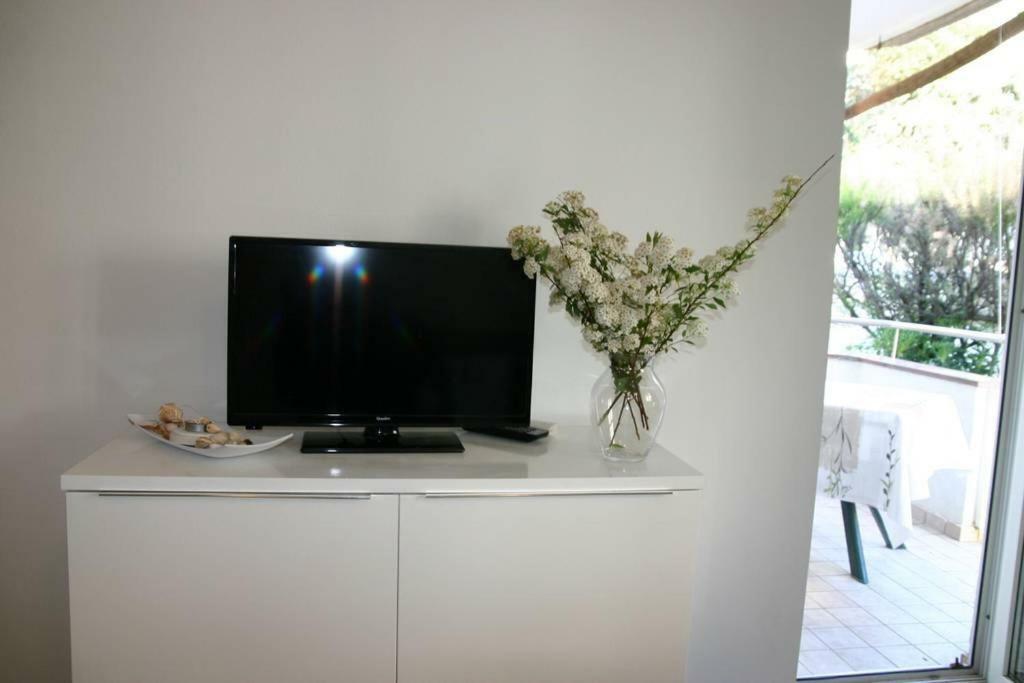 Vicy Apartment Novalja Eksteriør bilde